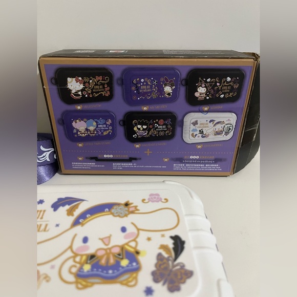 2023 Anna Sui x Sanrio 7 Eleven Cinnamoroll Crossbody Case with Strap - Picture 4 of 13